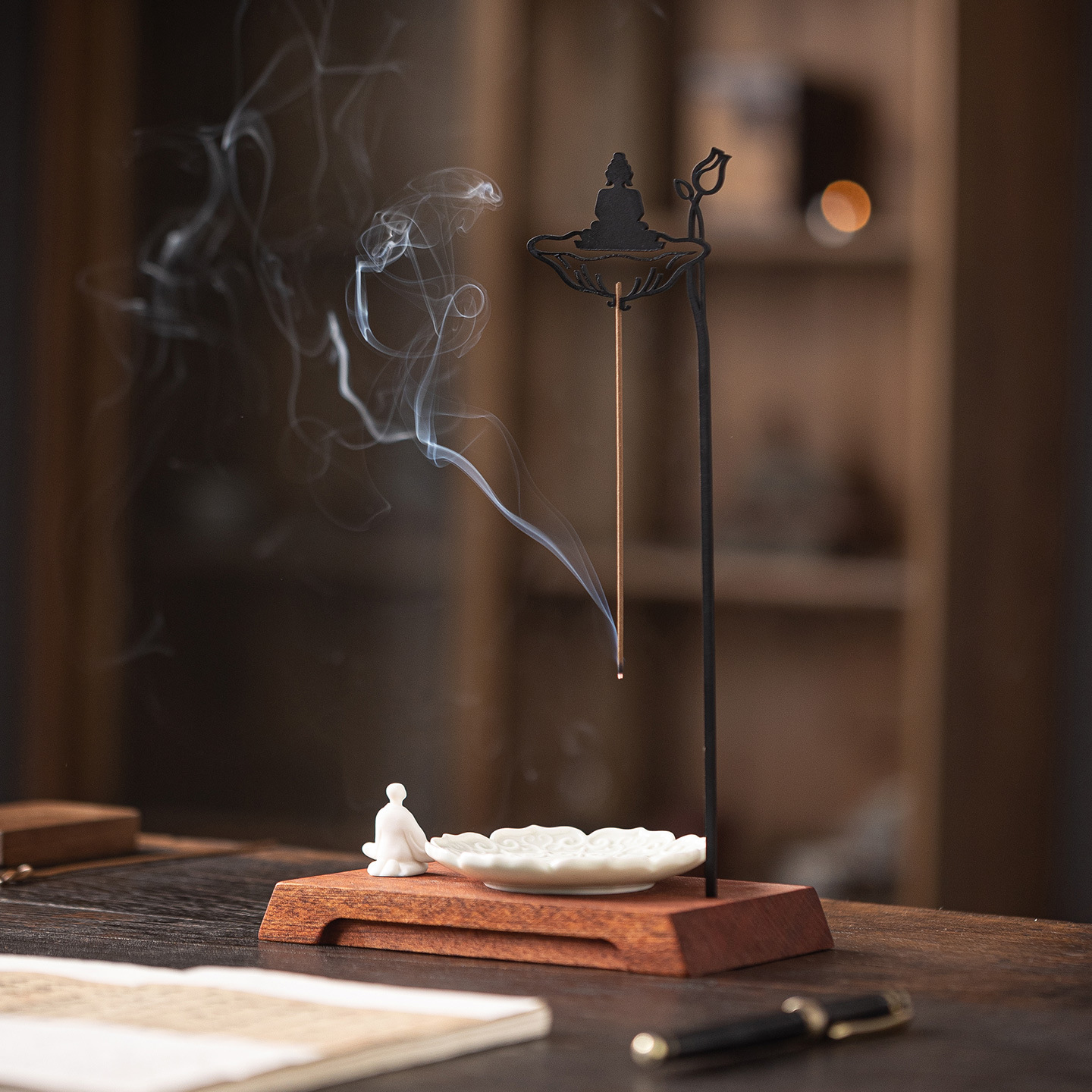 Zen Buddha Hanging Incense Holder - Chinese Style Iron Art Home Decor - Packaging