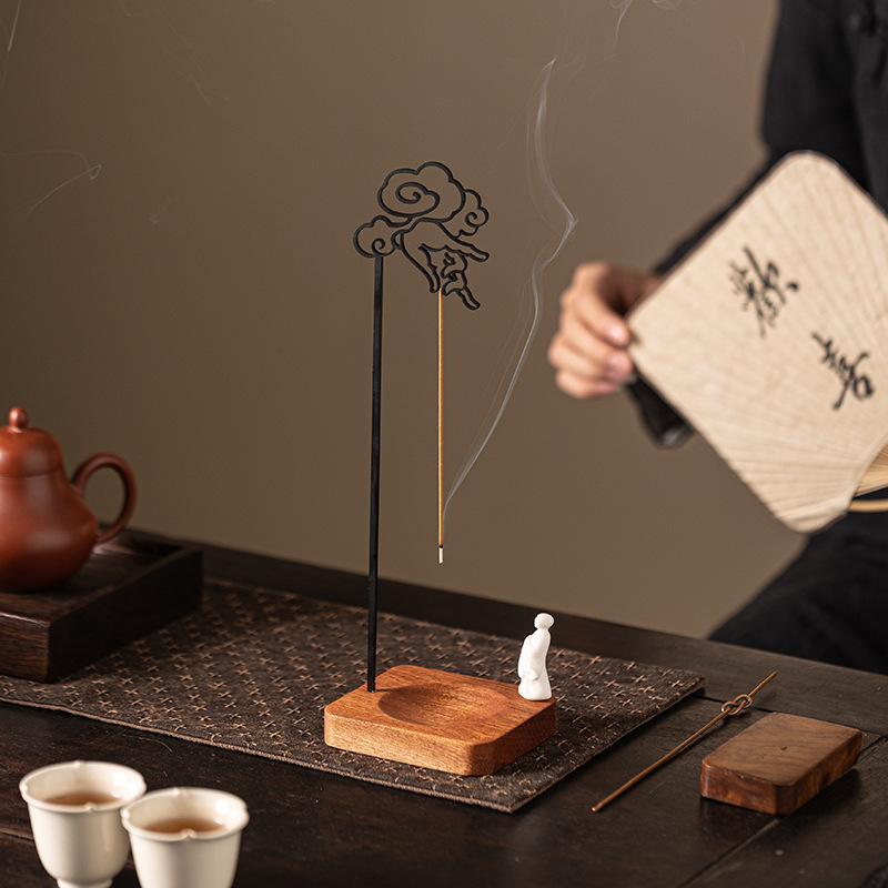 Creative Inverted Hanging Incense Holder - Buddha Hand Zen Home Decor - Size Reference