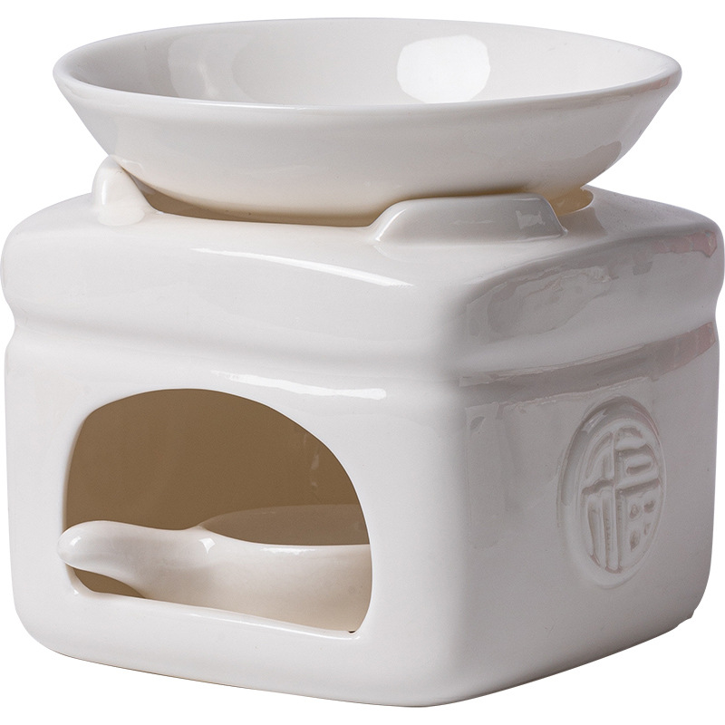 Cross-border White Porcelain Essential Oil Diffuser & Tea Warmer - In Use