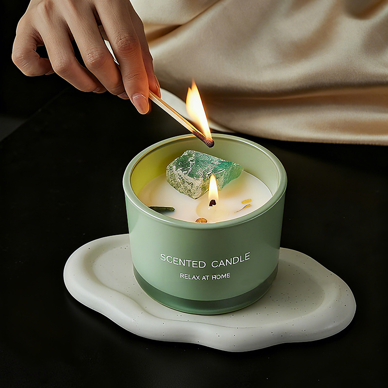YUEKOKO Dopamine Crystal Stone Scented Candle - Gemstone Aromatherapy Candle, 3 Styles - Lifestyle Scene