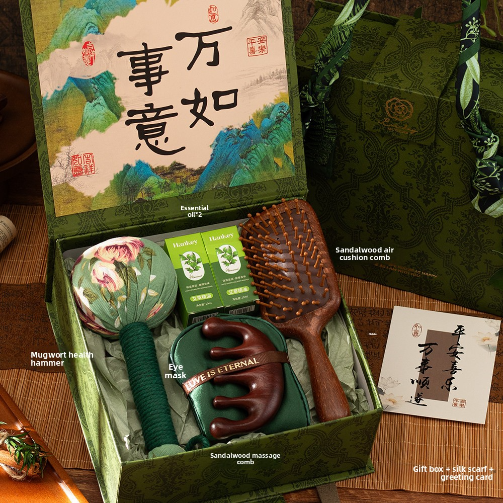 Chinese Wellness Gift Set - Mugwort Health Hammer & Sandalwood Massage Tools, 5 Sets - Close-up