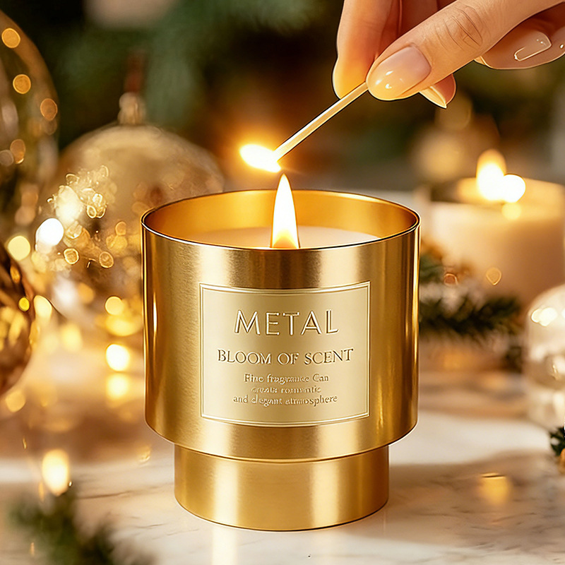 YUEKOKO Luxury Metal Cup Scented Candle – Premium Glass Candle with Metallic Finish, 4 Fragrances - Detail View