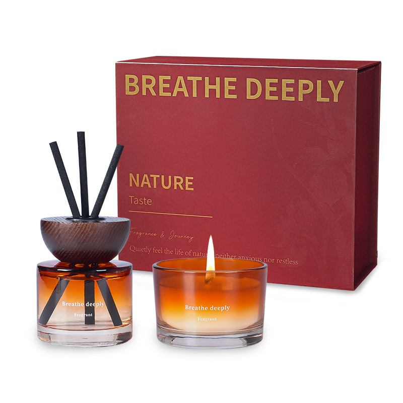 YUEKOKO New Year Scented Candle Gift Box Set – Luxury Dual-Scent Candle Collection - Lifestyle Scene